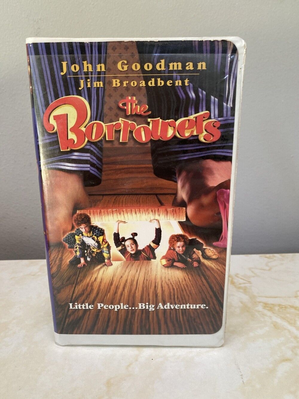 The Borrowers VHS Clamshell John Goodman Family Movie 1997